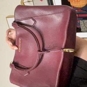 32. Mk Maroon Sold As Is Desc In Live No Cancel/returns